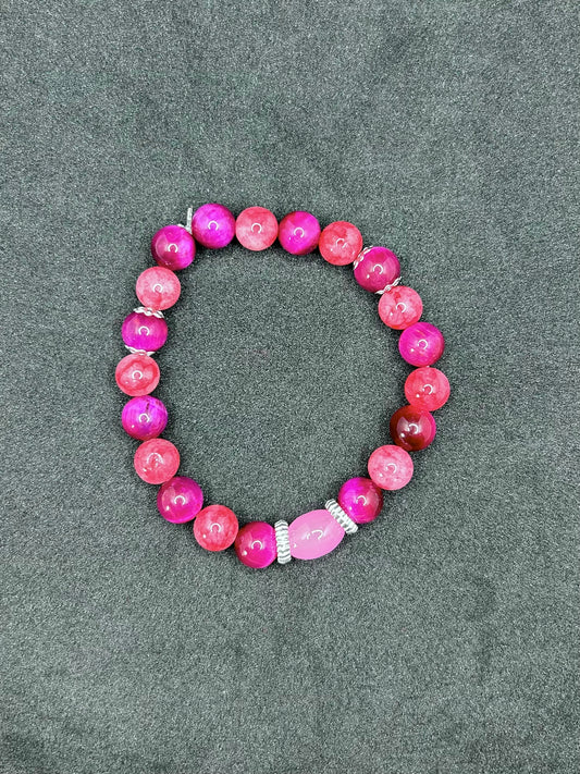 B001